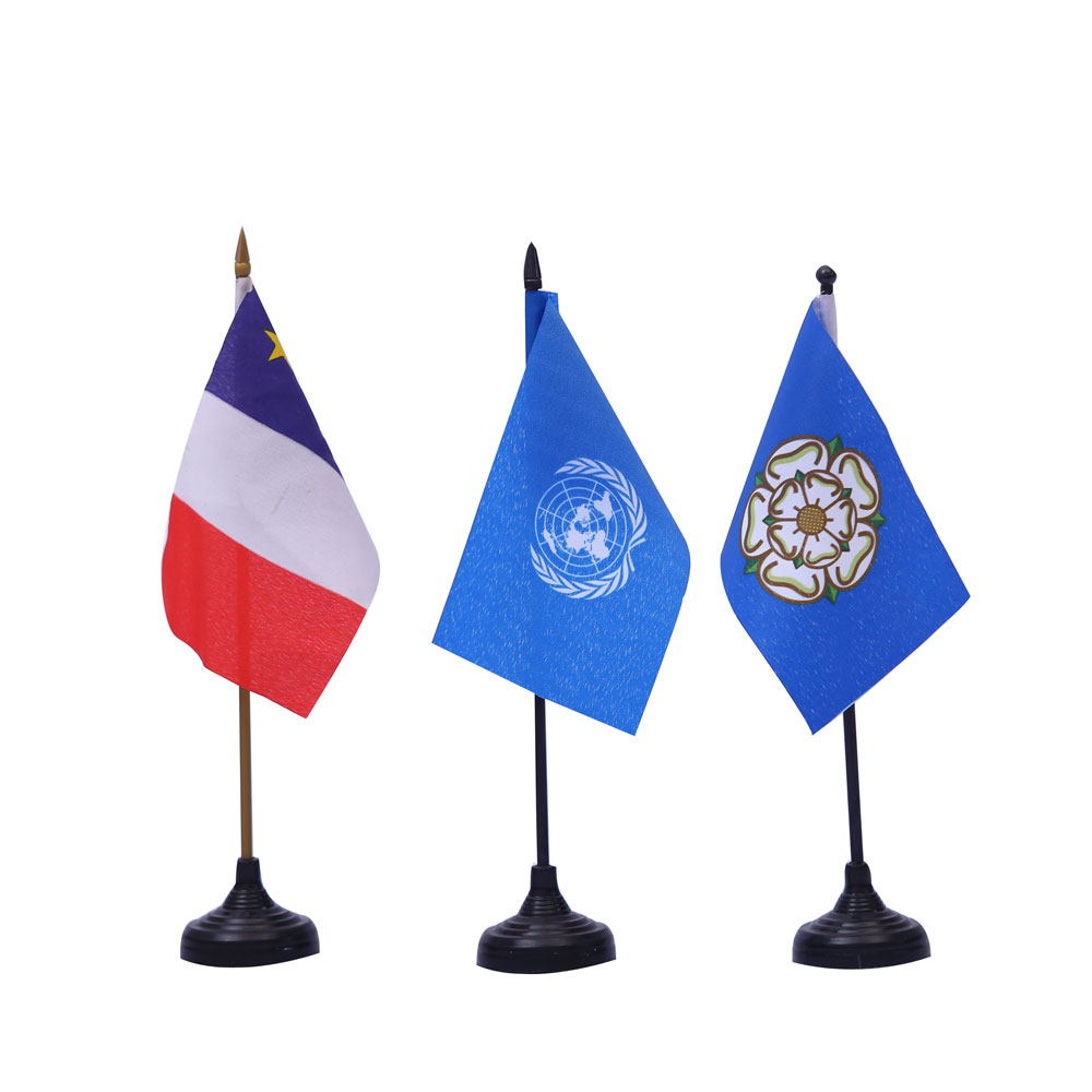 Table flags4.jpg